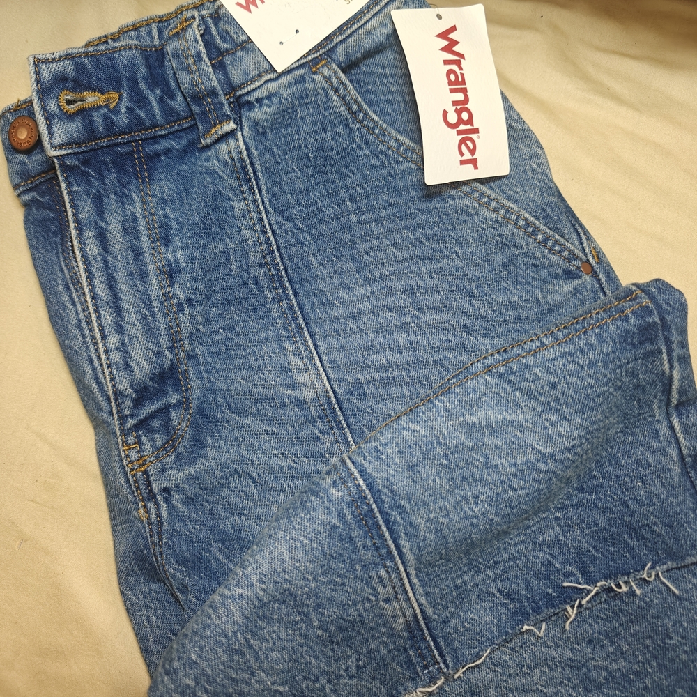 Wrangler Medium Blue High-Rise Denim Jeans